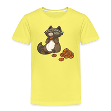 Load image into Gallery viewer, Kinder Premium T-Shirt - Waschbär mit Keksen - Gelb