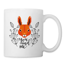 Indlæs billede til gallerivisning Weiße Tasse mit rotem Eichhörnchen, Blütenzweigen und Schriftzug „you and me“