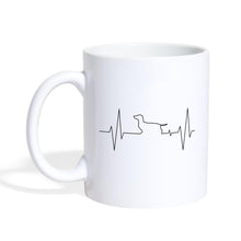Charger l'image dans la galerie, Dackel Tasse - Herzschlag für den Dackel - white