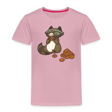 Load image into Gallery viewer, Kinder Premium T-Shirt - Waschbär mit Keksen - Hellrosa
