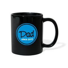 Carica l'immagine nel visualizzatore di Gallery, Papa Tasse schwarz - Dad since 2019 - Schwarz
