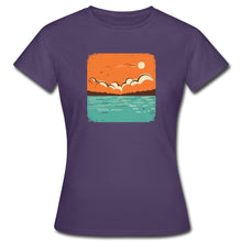 Afbeelding in Gallery-weergave laden, Frauen T-Shirt - Vacation - Dunkellila
